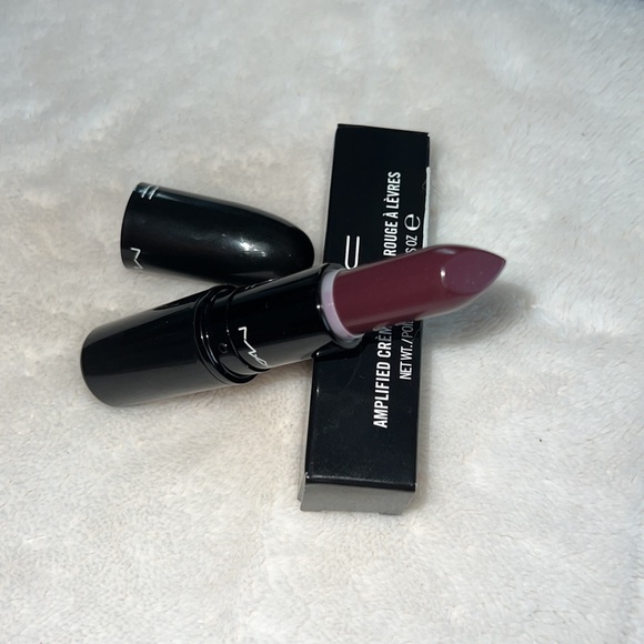 MAC x Glamour Daze BNIB Dramatic Encounter lipstick 2012 - Picture 6 of 7